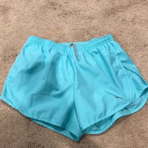 Women's Nike Tempo Shorts